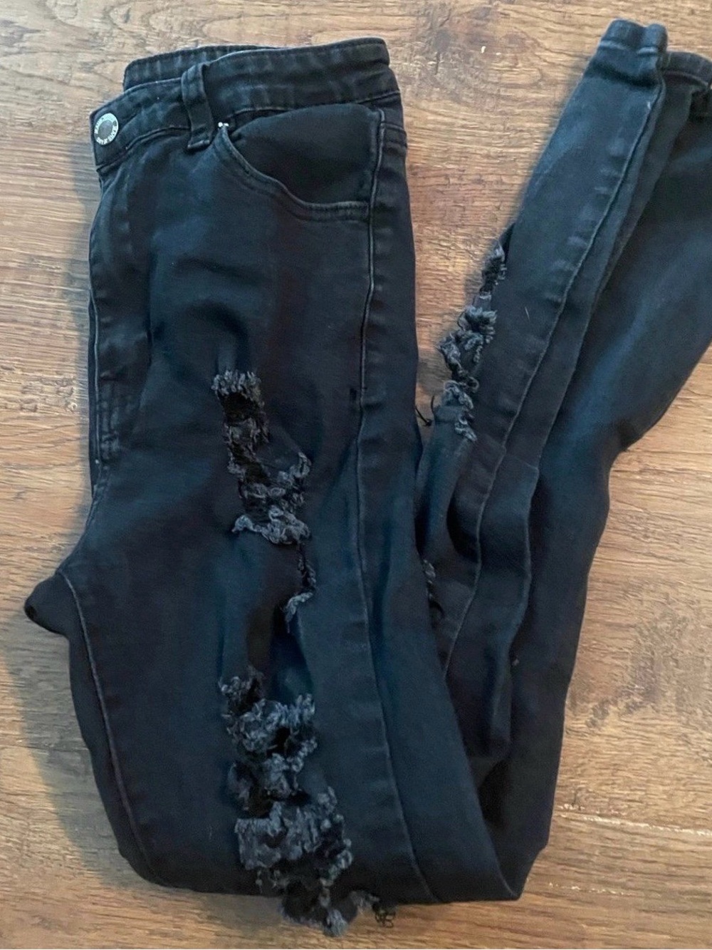 Black destroyed jeans S -4 waist 26 inches stretch